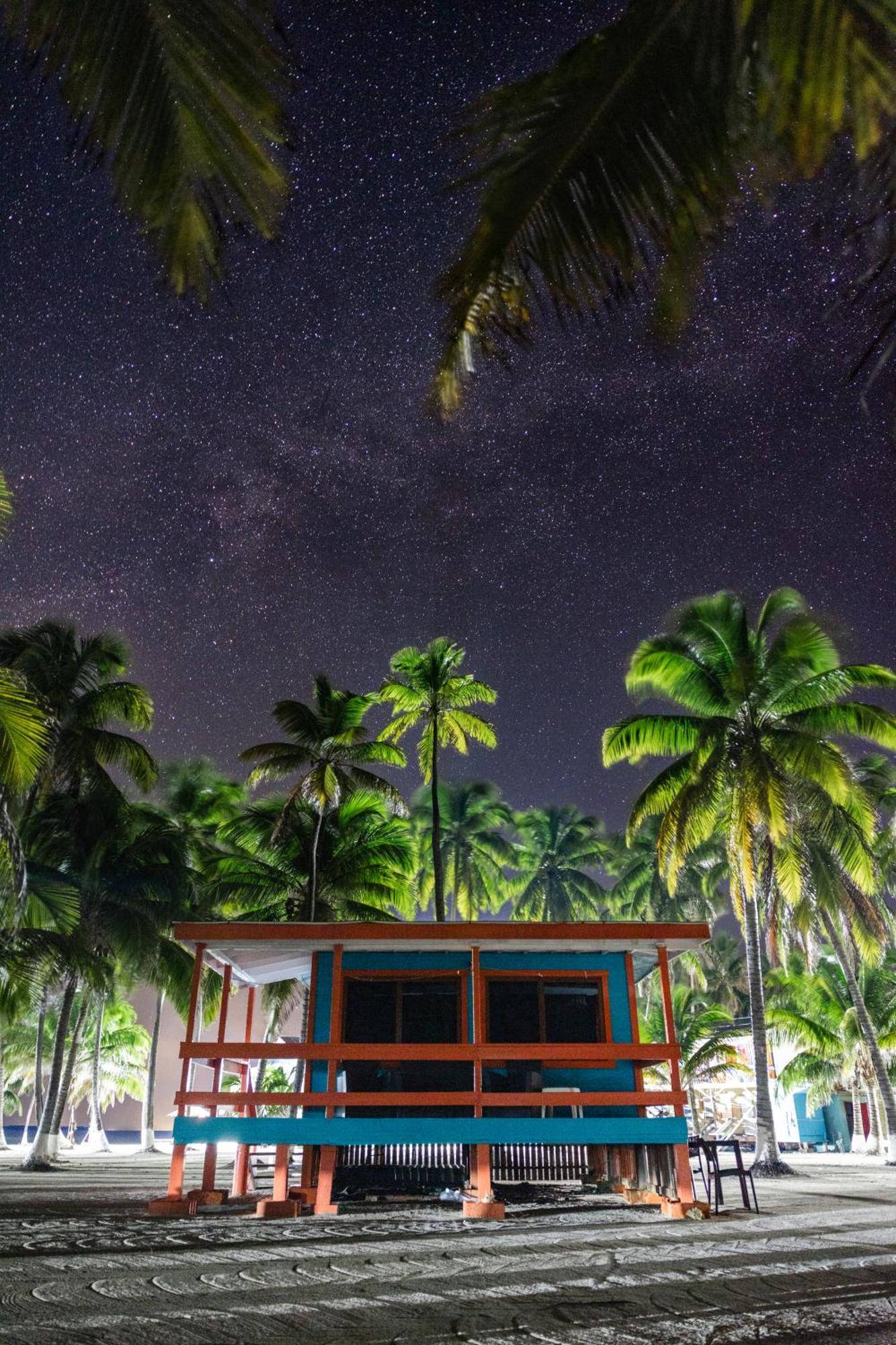 Blue Marlin Beach Resort Dangriga Εξωτερικό φωτογραφία