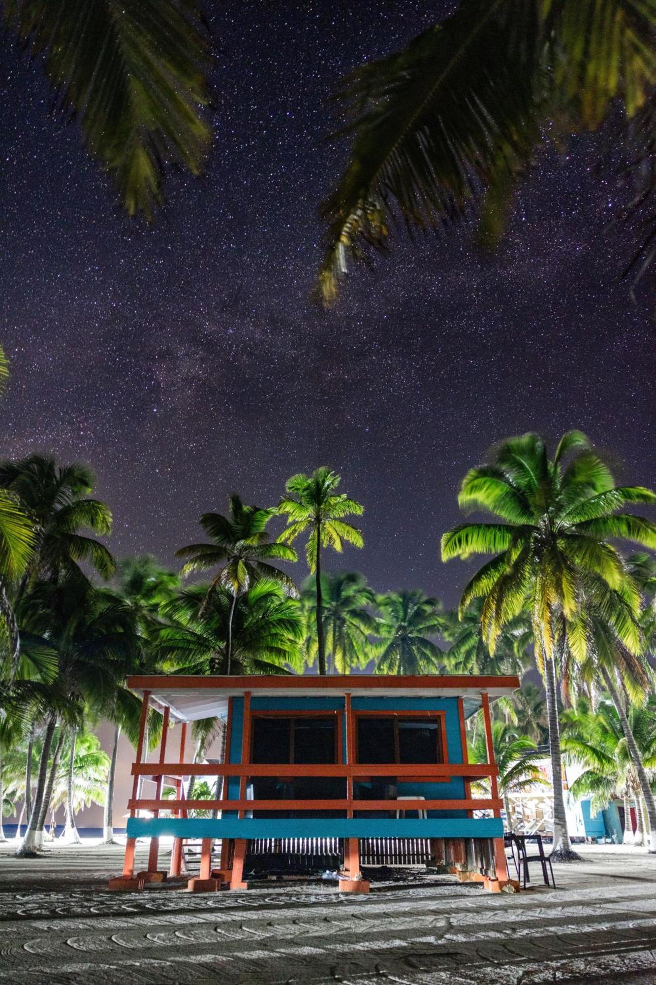 Blue Marlin Beach Resort Dangriga Εξωτερικό φωτογραφία