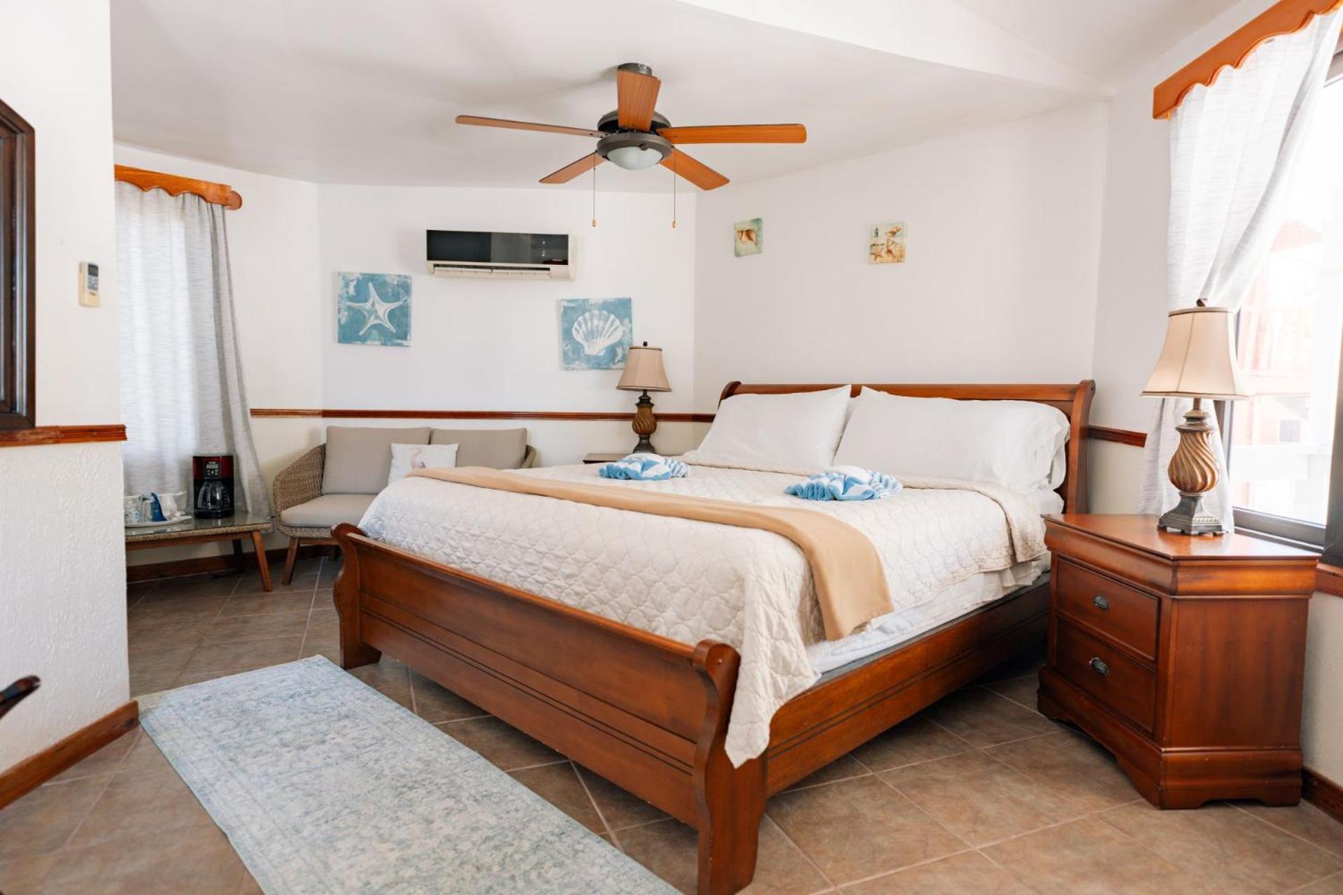 Blue Marlin Beach Resort Dangriga Εξωτερικό φωτογραφία