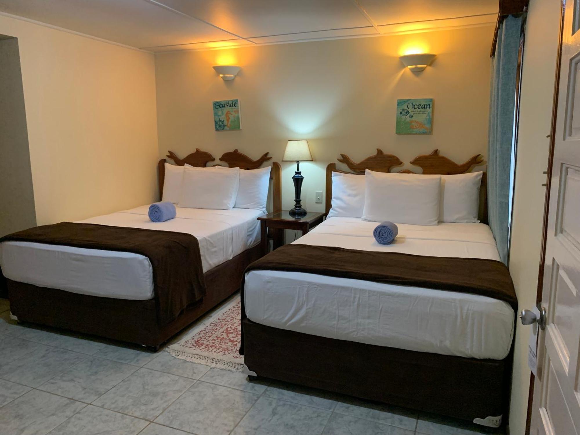 Blue Marlin Beach Resort Dangriga Εξωτερικό φωτογραφία