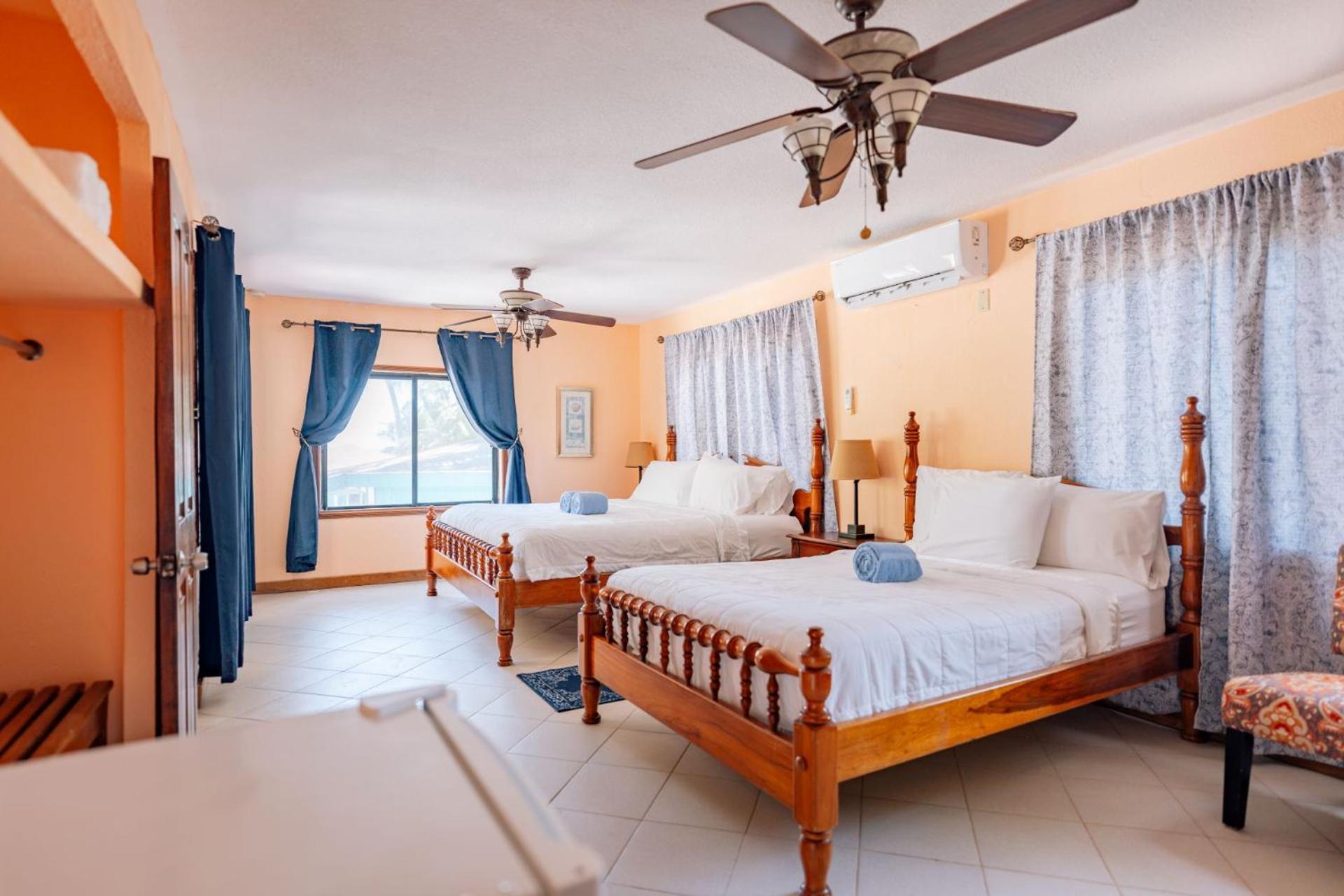 Blue Marlin Beach Resort Dangriga Εξωτερικό φωτογραφία